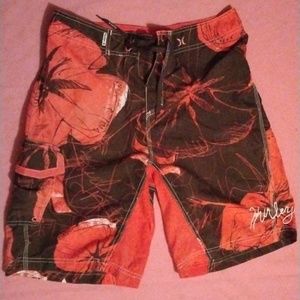 2S6.  Hurley boardshorts (mens)